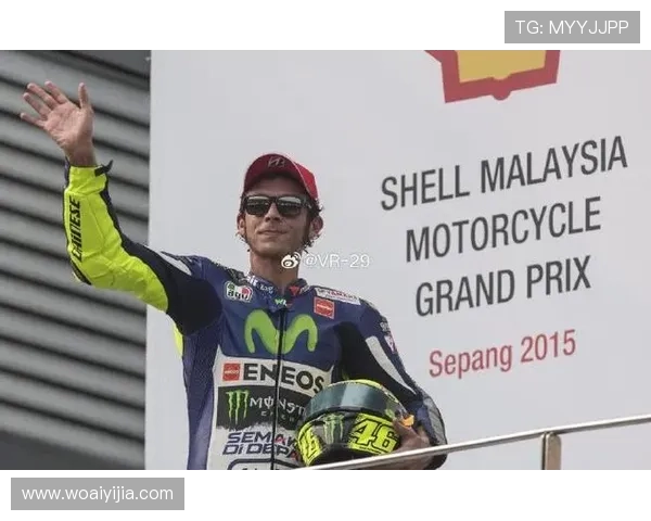 加维亲临MotoGp赛场观战社媒分享全新体验引发热议 加维亲临MotoGp赛场观战社媒分享全新体验引发热议