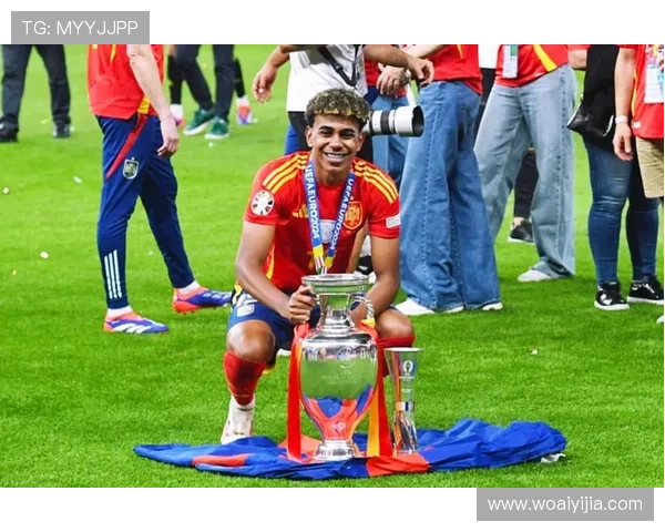 曾执教梅西的名帅黯然告别中超豪门再度上演下课风波 曾执教梅西的名帅黯然告别中超豪门再度上演下课风波