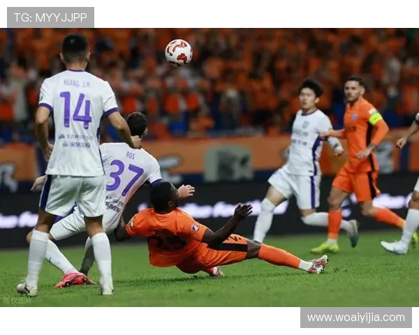 云南玉昆2比0战胜天津津门虎成功完成赛季双杀 持续展现强劲实力 云南玉昆2比0战胜天津津门虎成功完成赛季双杀 持续展现强劲实力