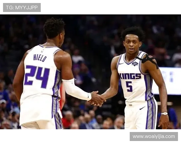 希尔德怒怼球迷自曝年龄 八岁言论引热议 网友纷纷点赞支持 希尔德怒怼球迷自曝年龄 八岁言论引热议 网友纷纷点赞支持